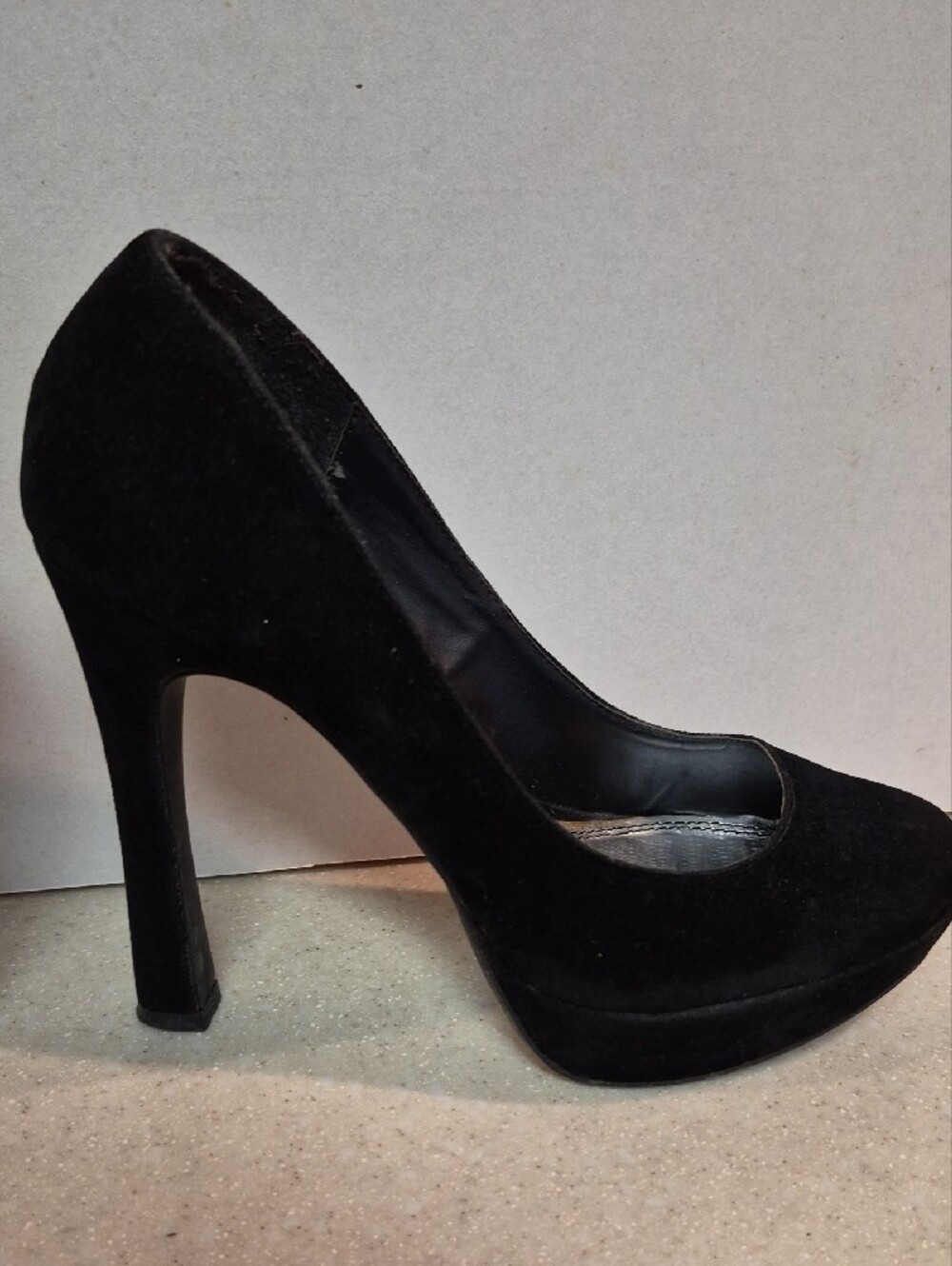 Rouge Helium Black Suede Platform Pumps Size 8 - Picture 7 of 11